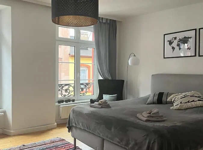 公寓 Stilvolle Altstadtwohnung Mit 2 Schlafzimmern *